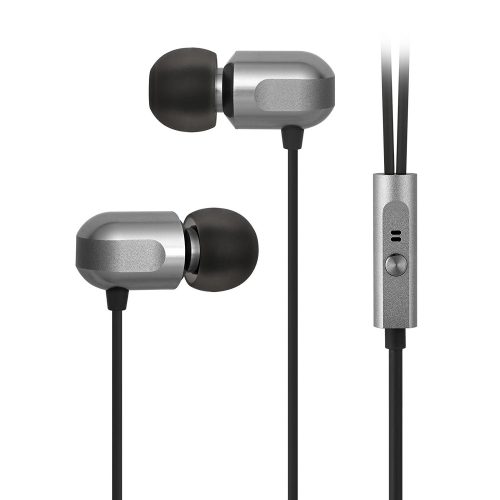 amazon GGMM カナル型イヤホン C700をレビュー